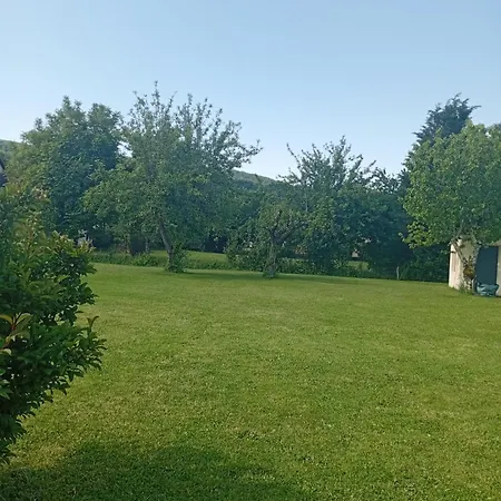 La Clematite D'olt Apartament *