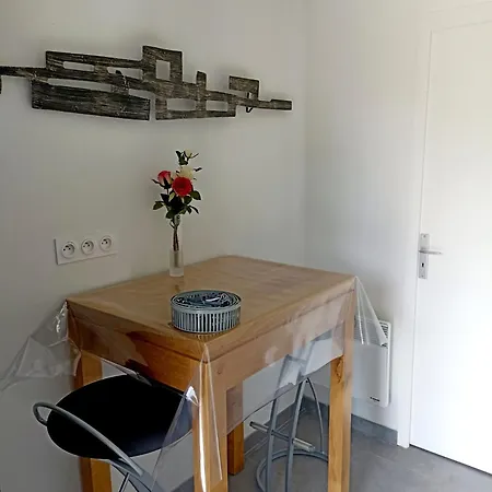 La Clematite D'olt Apartment *