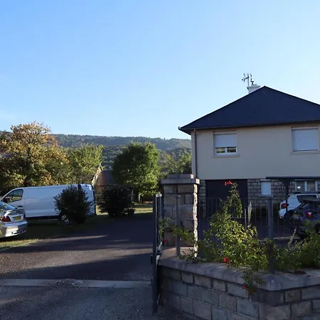 Apartment La Clematite D'olt Saint-Côme-dʼOlt